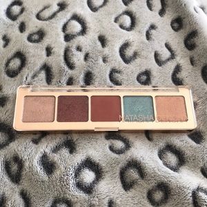 LE Holiday 02 Natasha Denona Aeris Palette